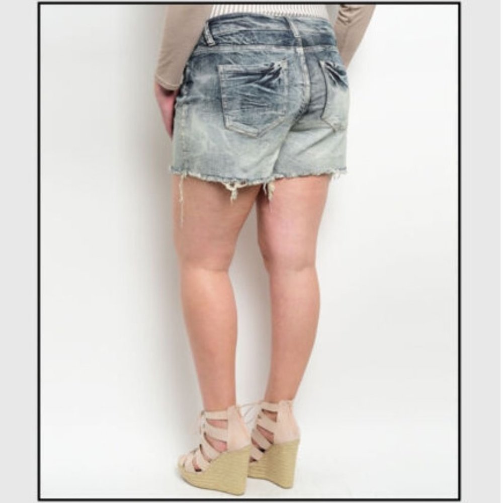 Denim Shorts Ombre Jean Womens 16 1X raw hem NEW Cutoffs Boho Hippie